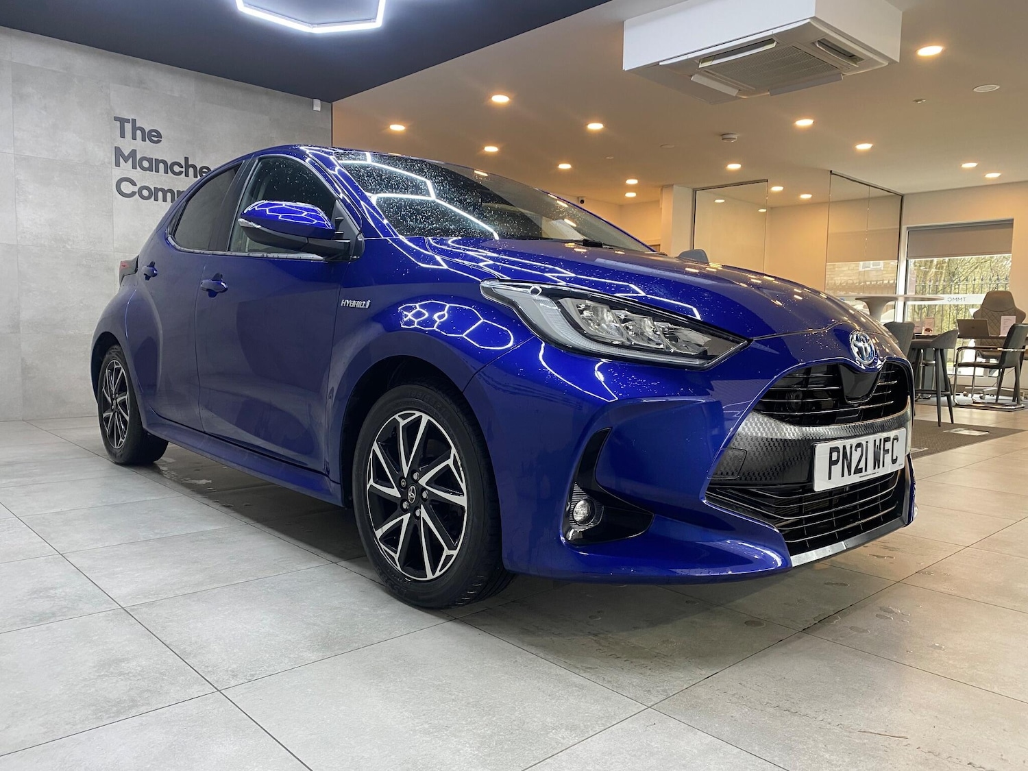 Used Toyota Yaris for sale - 77940640: Photo 2