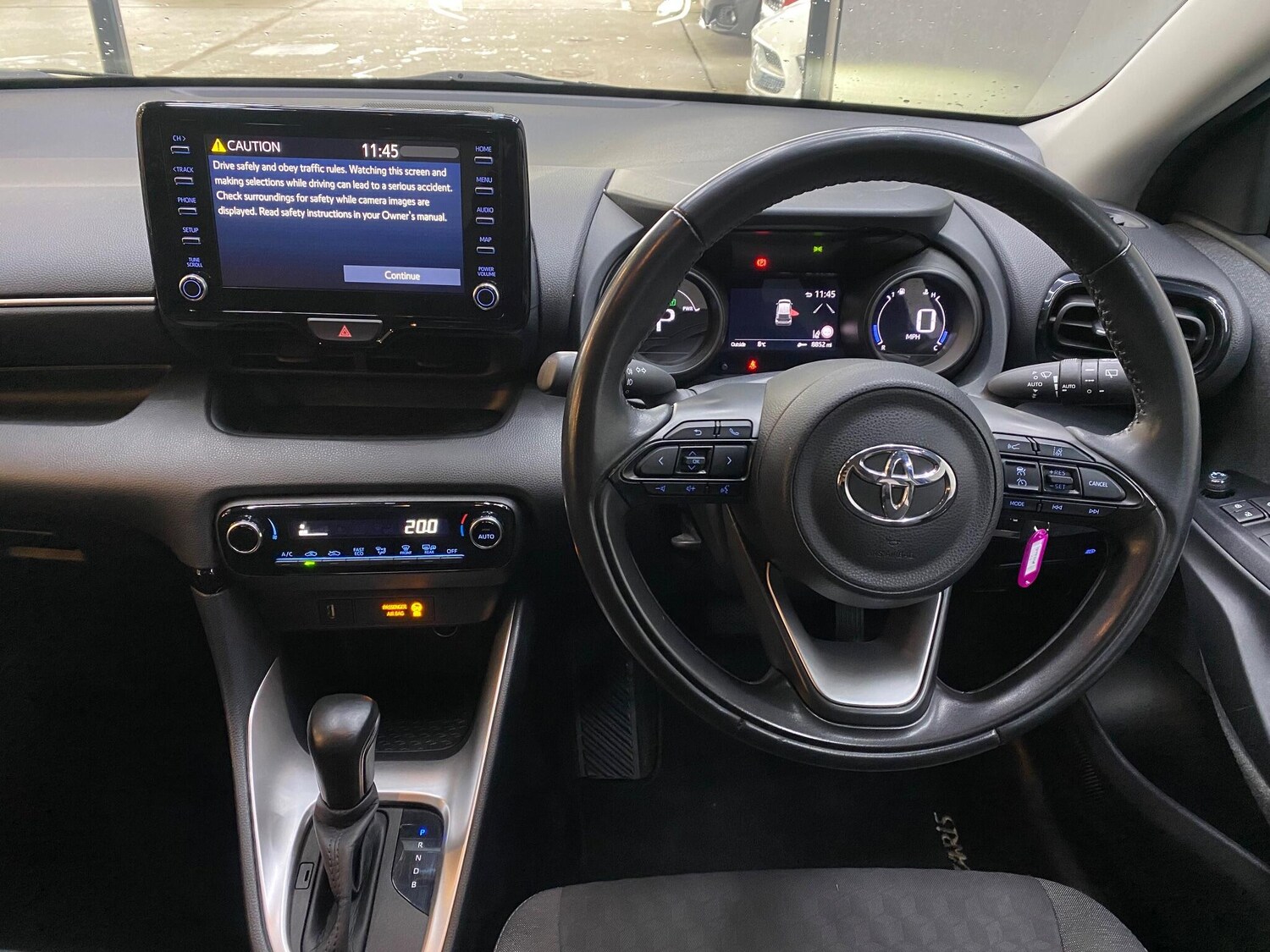 Used Toyota Yaris for sale - 77940640: Photo 9