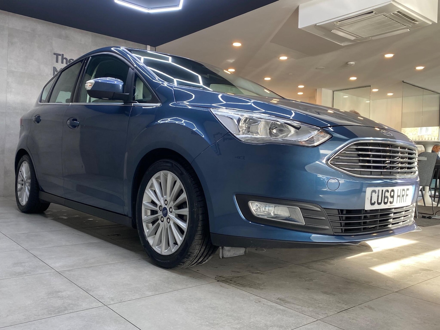 Used Ford C-Max 2019 for sale - 77658404: Photo 2