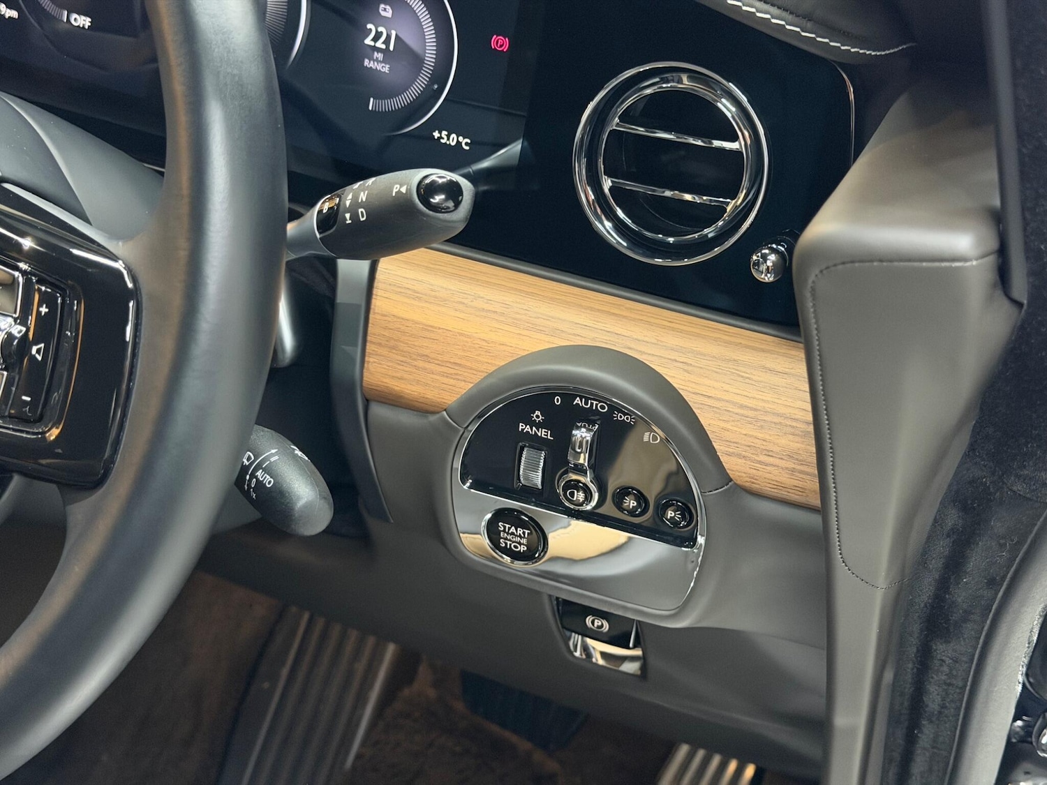 Used Rolls-Royce Spectre 2024 for sale - 78019269: Photo 24