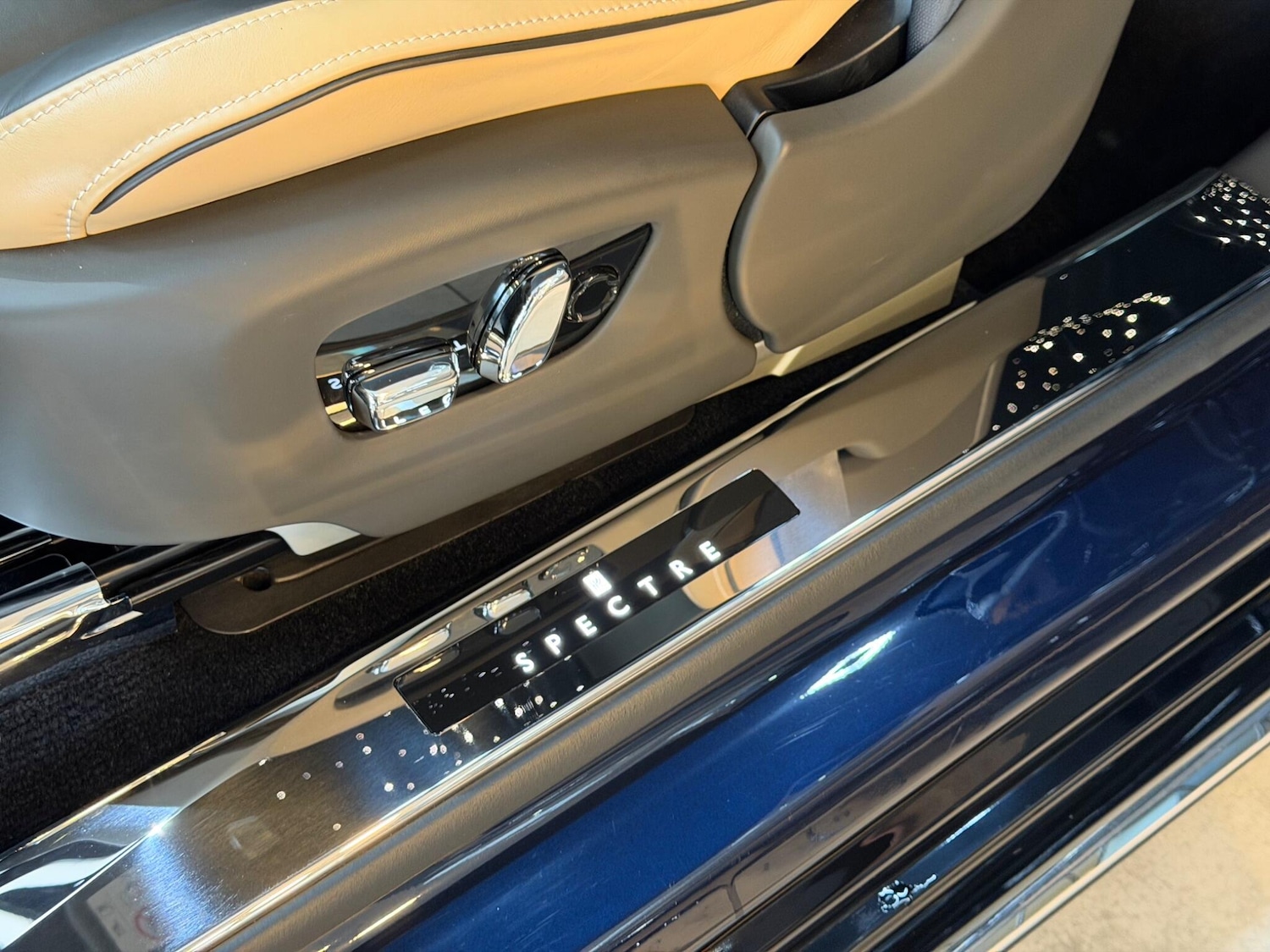 Used Rolls-Royce Spectre 2024 for sale - 78019269: Photo 71