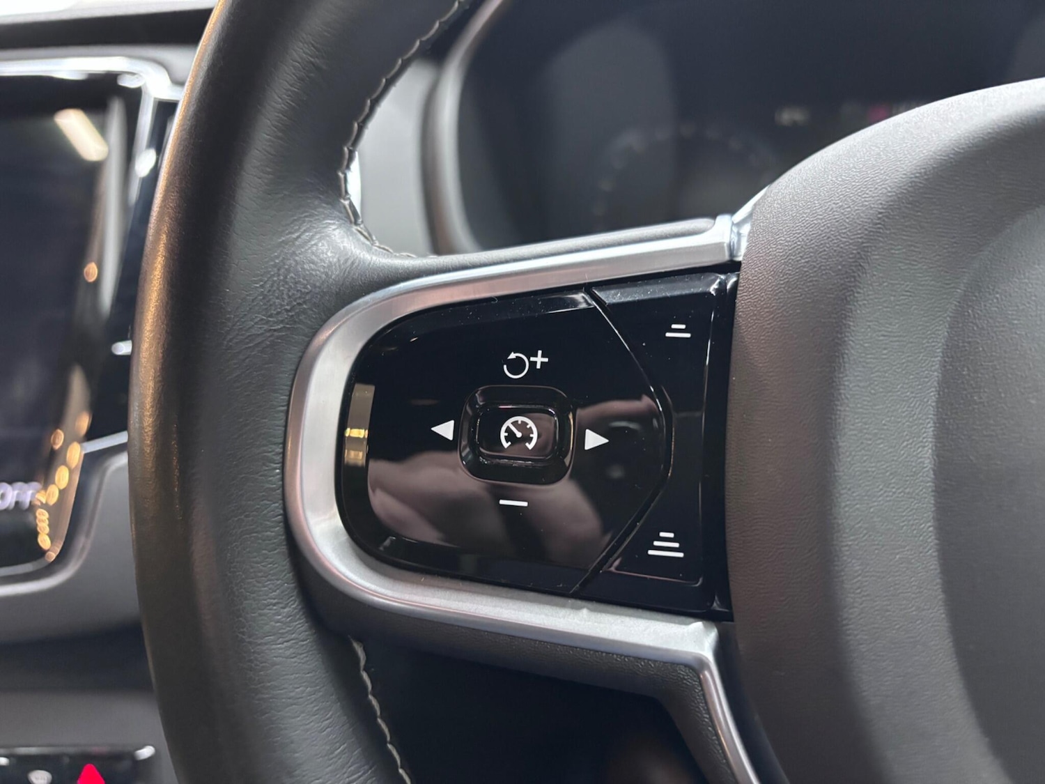 Used Volvo XC90 2021 for sale - 76855926: Photo 40