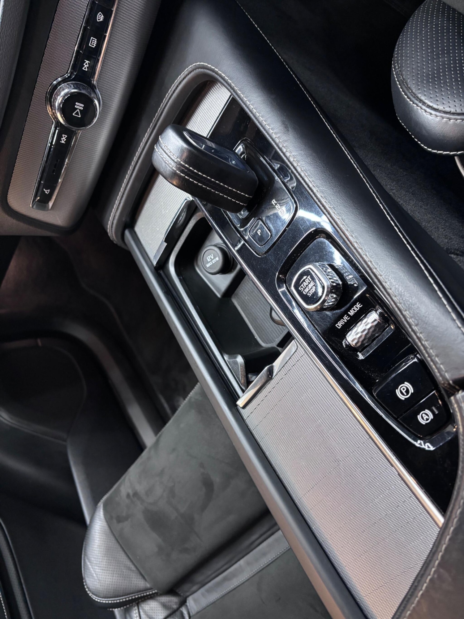 Used Volvo XC90 2021 for sale - 76855926: Photo 76