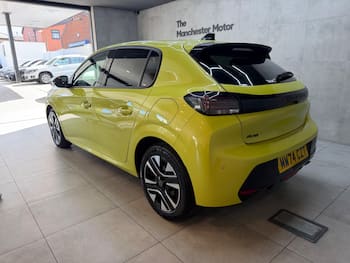 Used Peugeot 208 2024 for sale - 79621213: Photo
