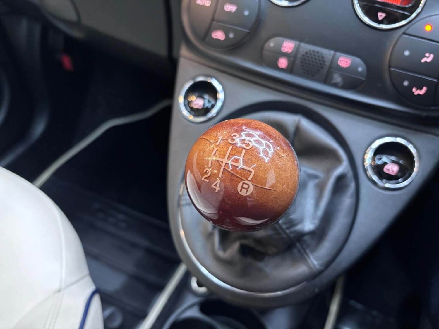 Used Fiat 500 2016 for sale - 76002092: Photo 51