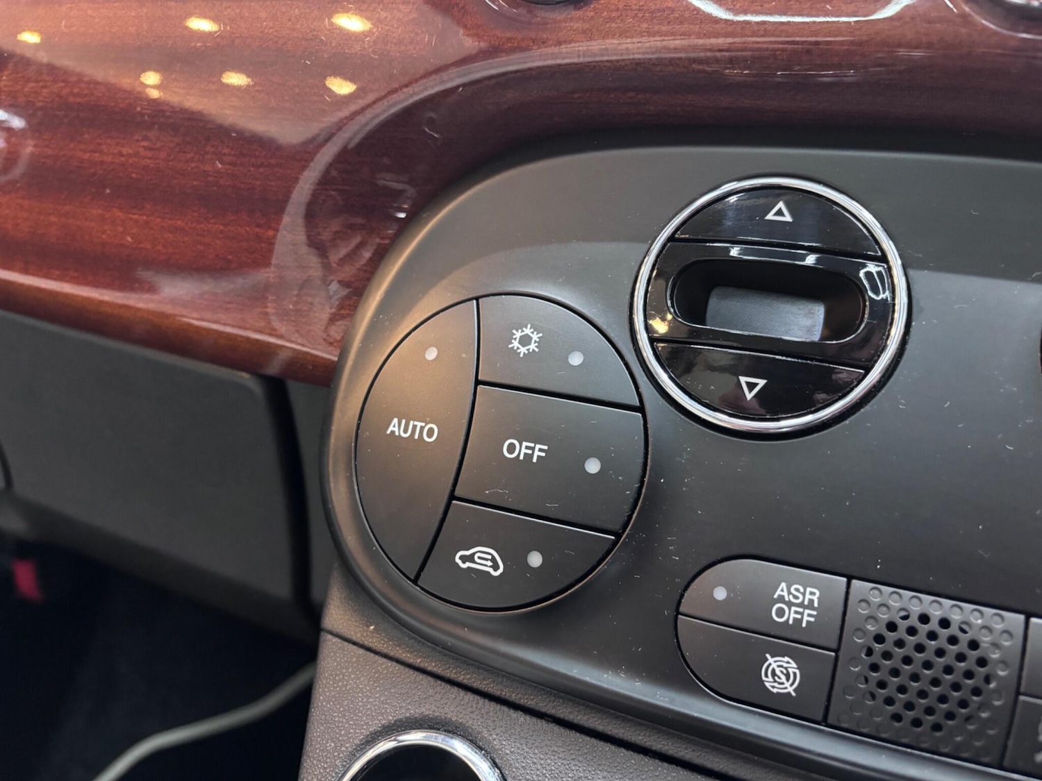 Used Fiat 500 2016 for sale - 76002092: Photo 65