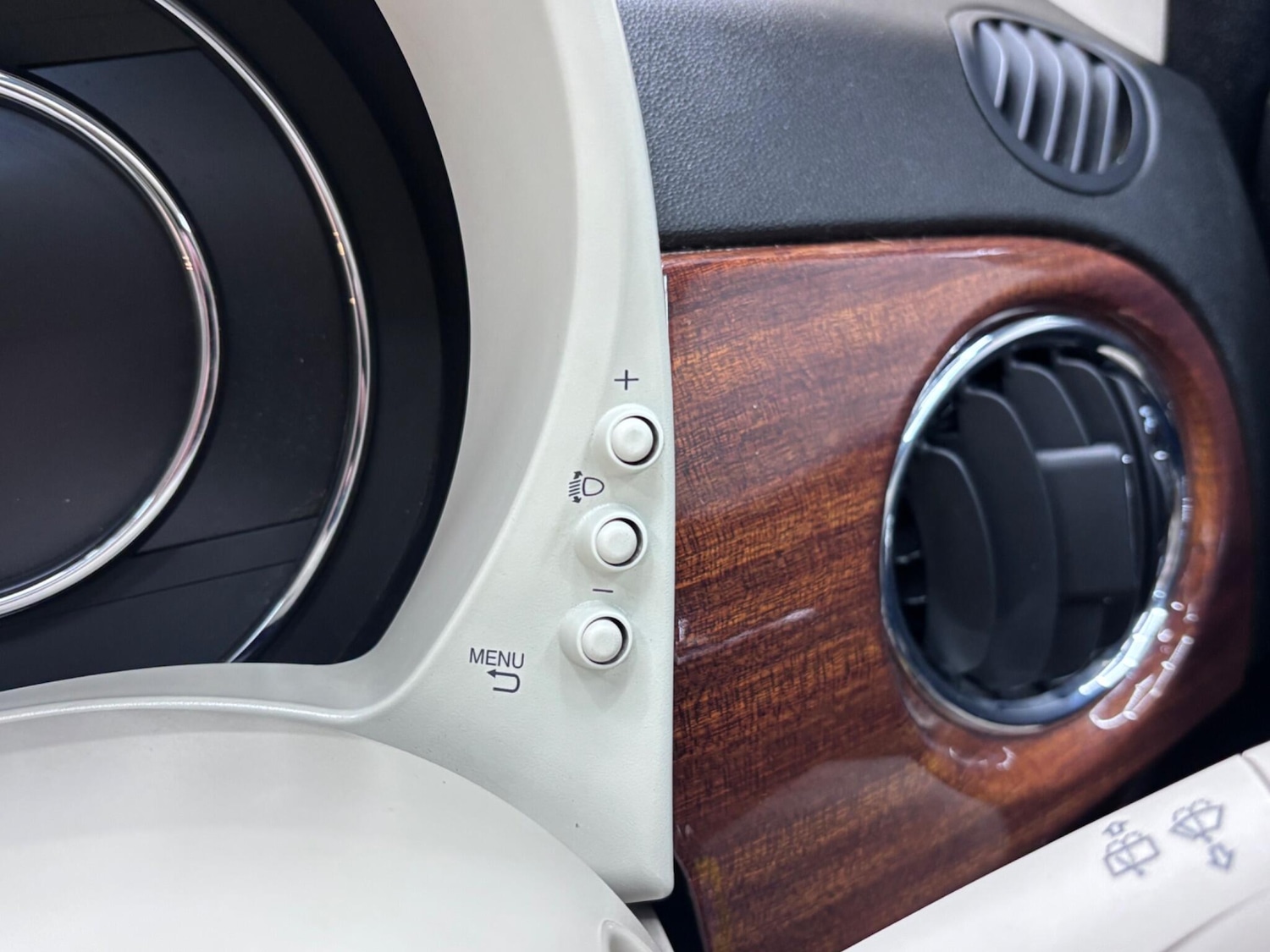 Used Fiat 500 2016 for sale - 76002092: Photo 75