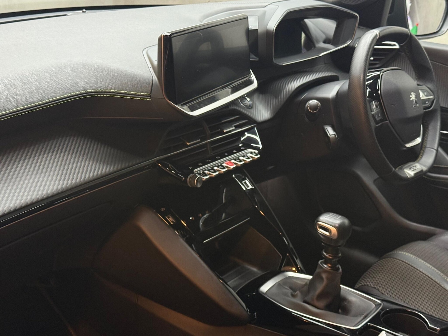 Used Peugeot 208 2023 for sale - 76964918: Photo 12