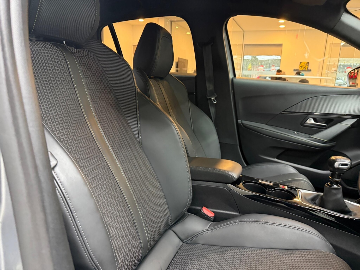 Used Peugeot 208 2023 for sale - 76964918: Photo 17