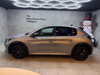 Used Peugeot 208 2023 for sale - 76964918: Photo