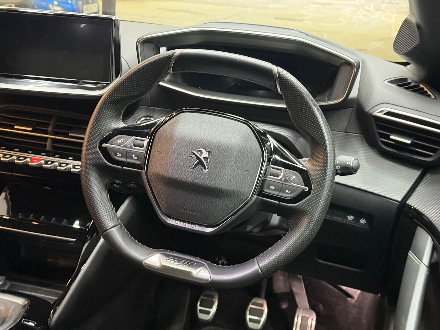 Used Peugeot 208 2023 for sale - 76964918: Photo 30