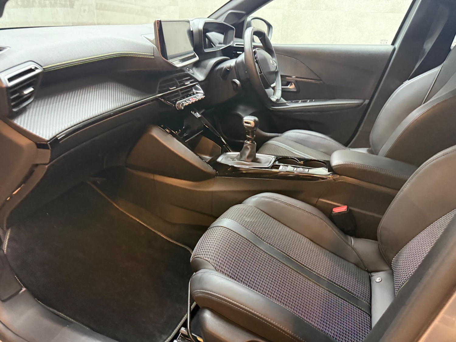 Used Peugeot 208 2023 for sale - 76964918: Photo 33