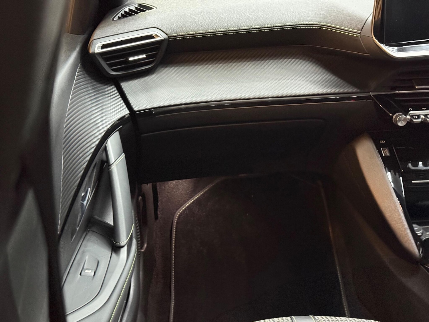 Used Peugeot 208 2023 for sale - 76964918: Photo 40