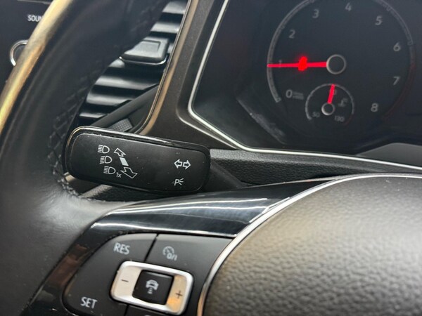 Used Volkswagen T-Roc 2019 for sale - 75990934: Photo 20