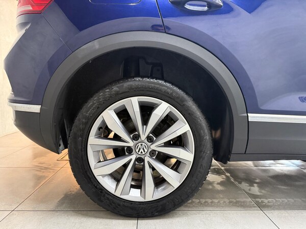 Used Volkswagen T-Roc 2019 for sale - 75990934: Photo 25