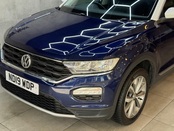 Used Volkswagen T-Roc 2019 for sale - 75990934: Photo 4