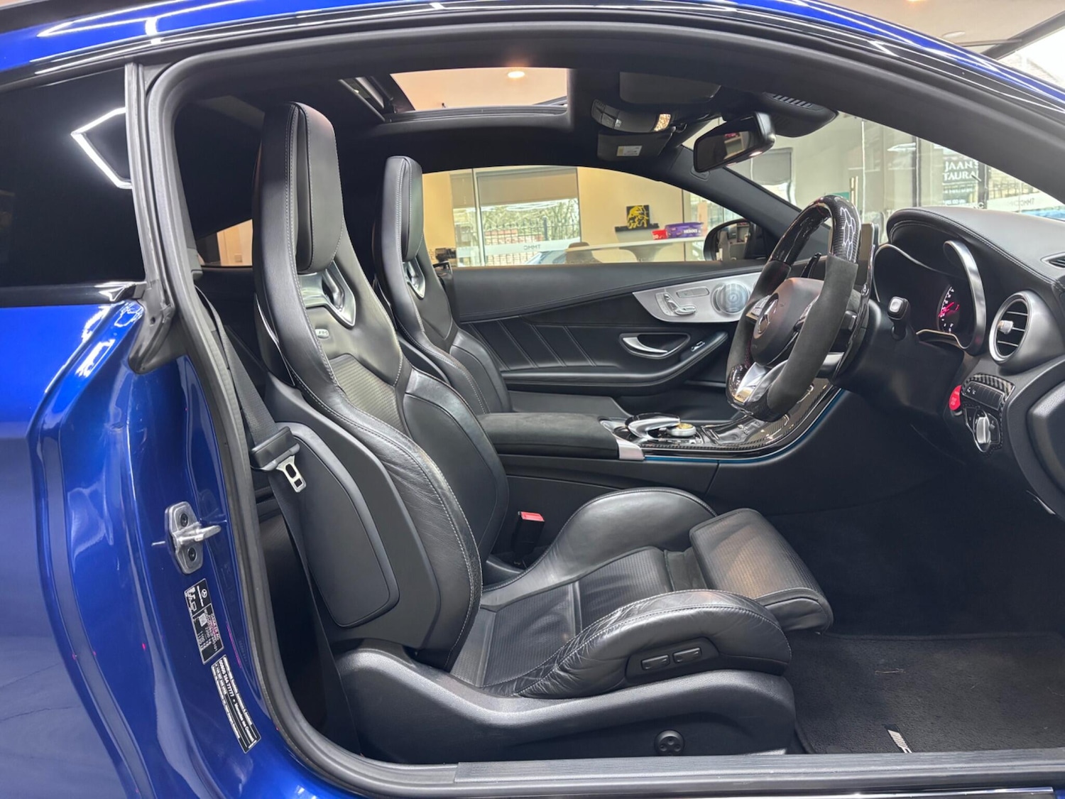 Used Mercedes-Benz C Class 2018 for sale - 77330911: Photo 16