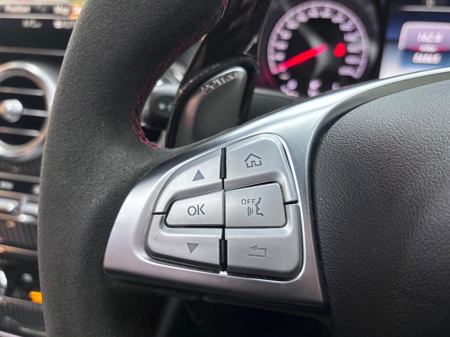 Used Mercedes-Benz C Class 2018 for sale - 77330911: Photo 28