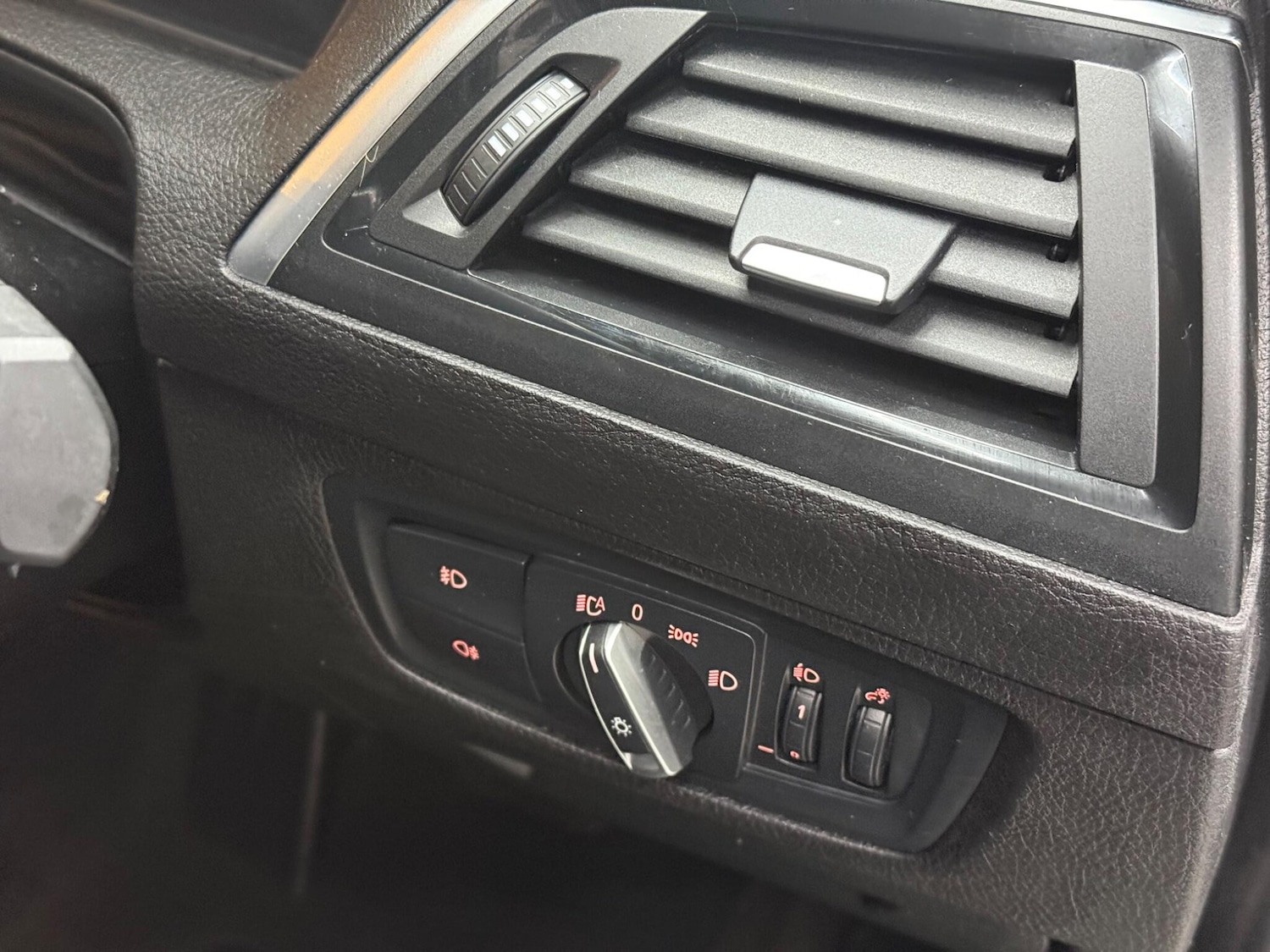 Used BMW 1 Series 2018 for sale - 76538892: Photo 21