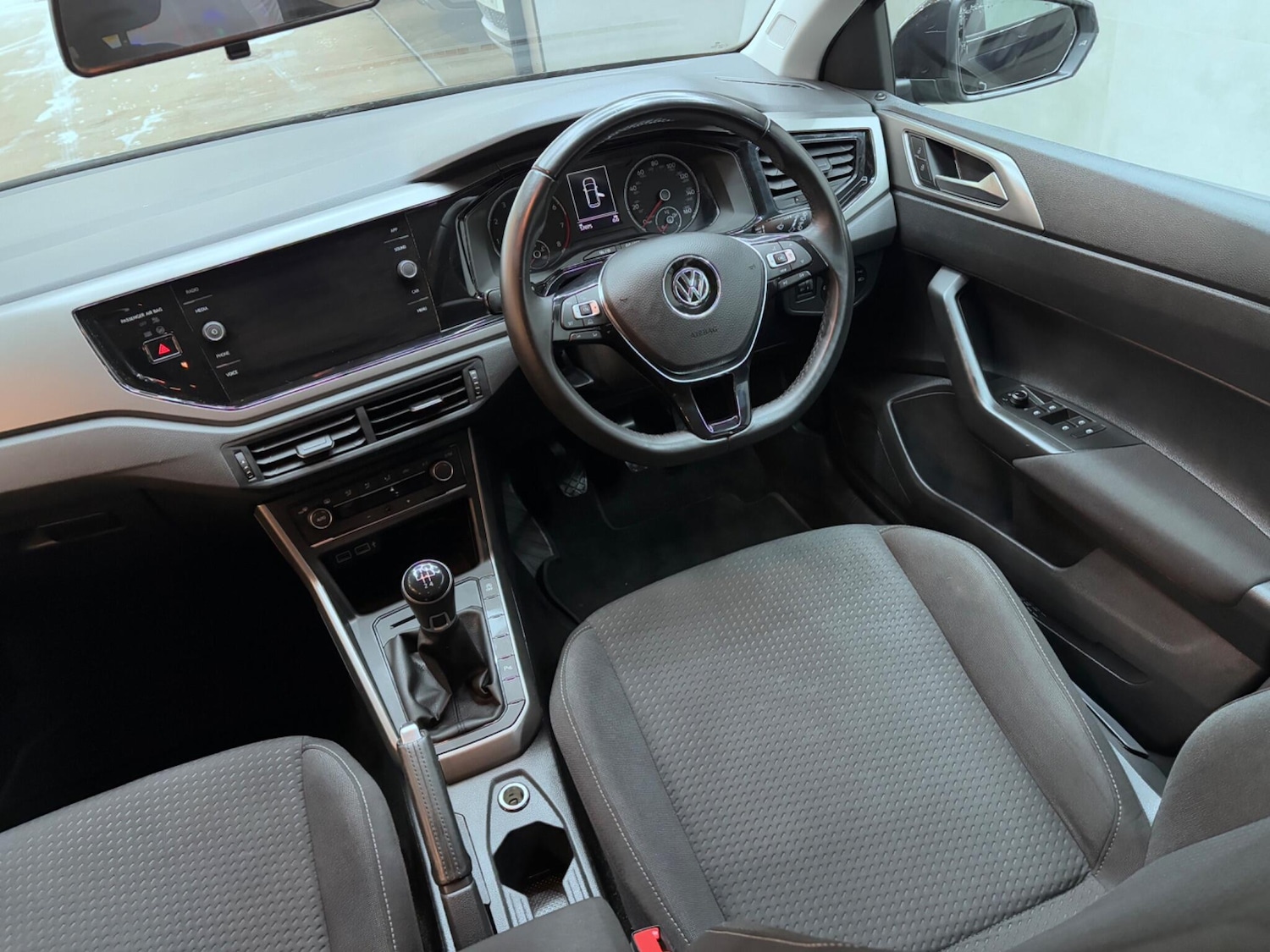 Used Volkswagen Polo 2018 for sale - 76759312: Photo 17