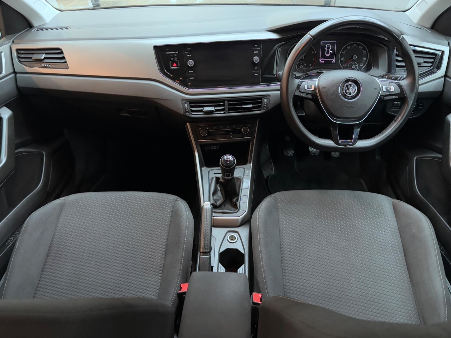 Used Volkswagen Polo 2018 for sale - 76759312: Photo 18