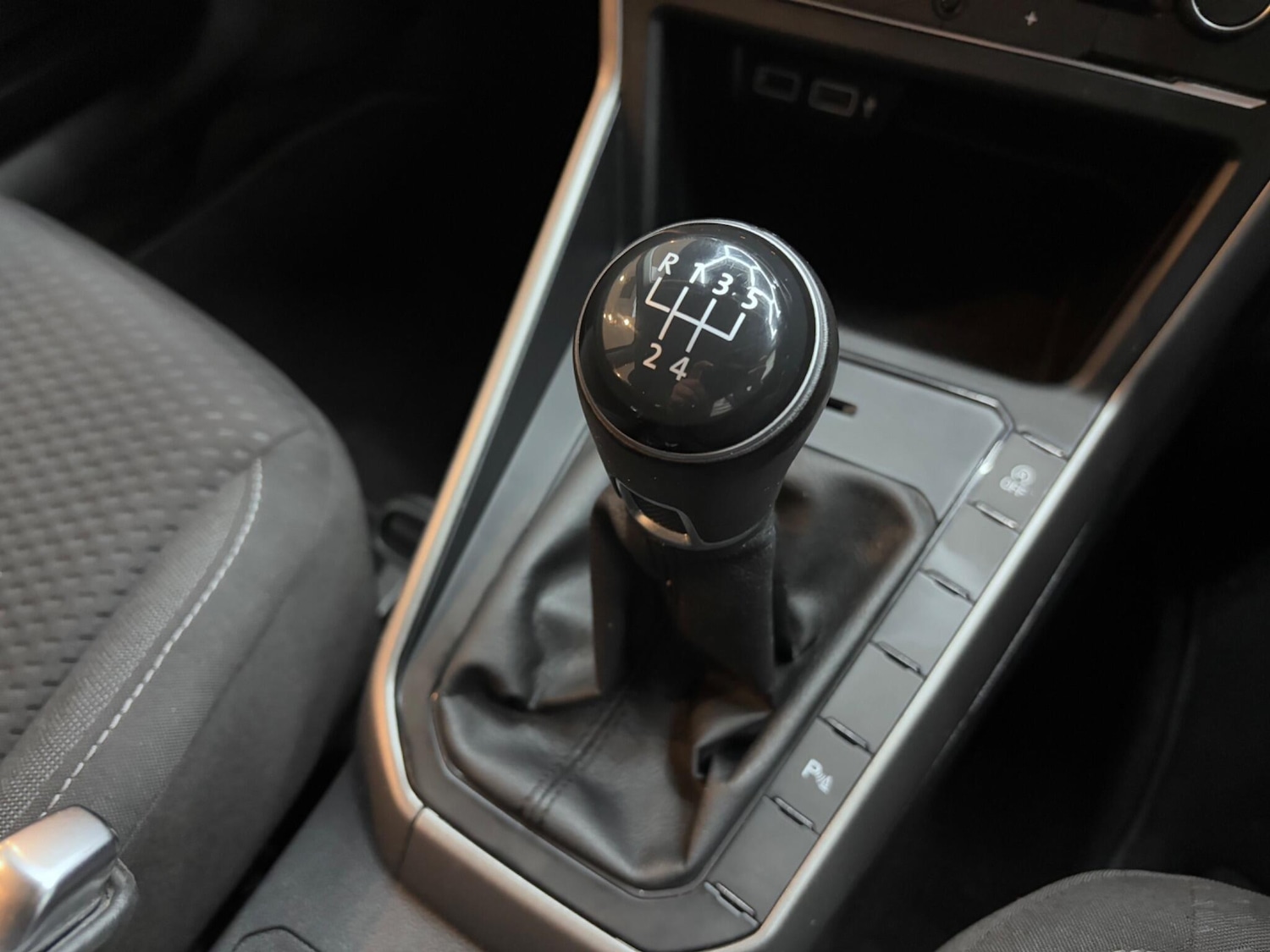 Used Volkswagen Polo 2018 for sale - 76759312: Photo 25