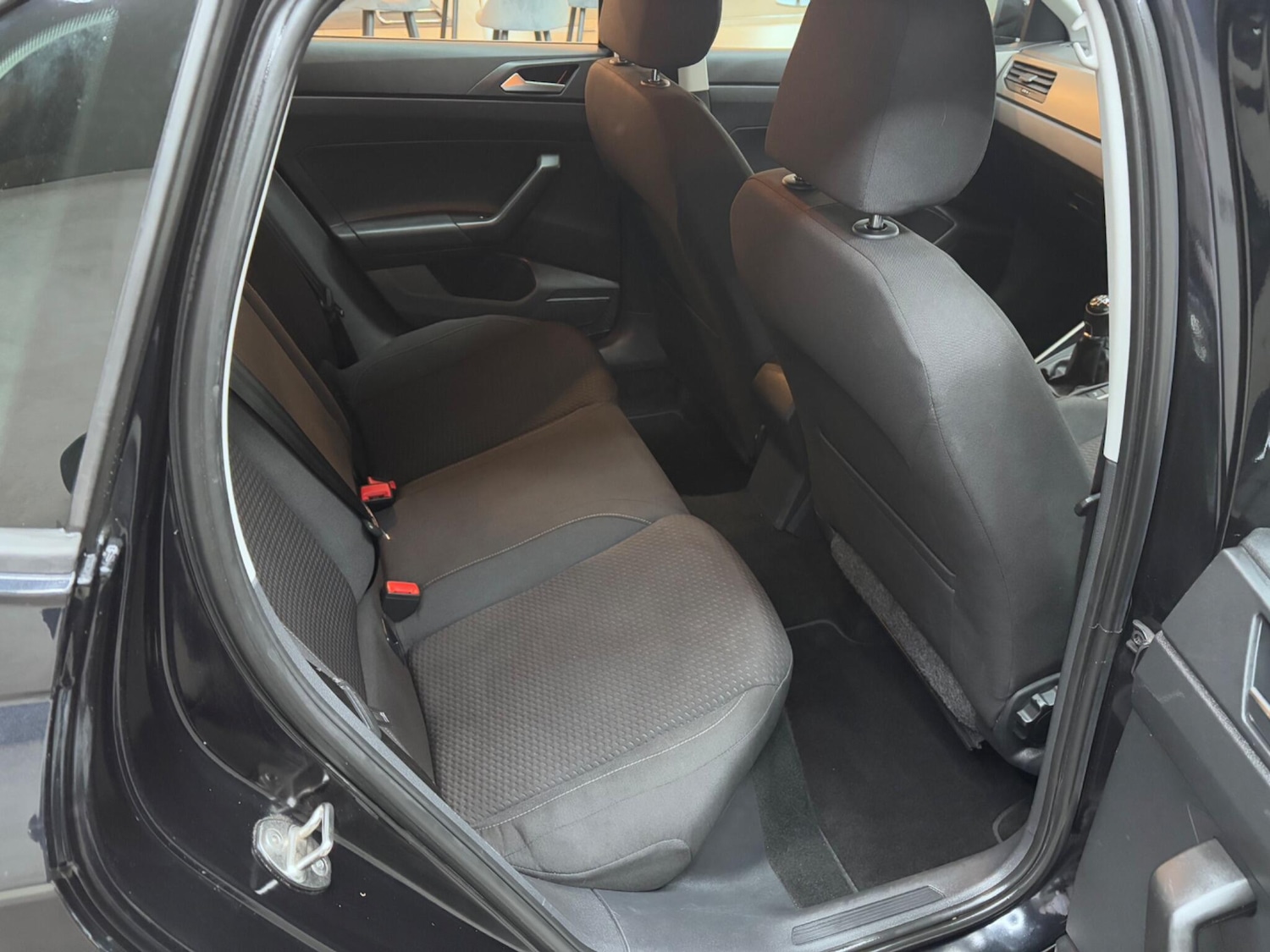 Used Volkswagen Polo 2018 for sale - 76759312: Photo 31