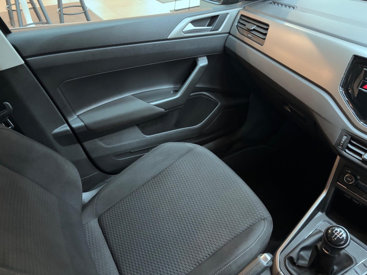 Used Volkswagen Polo 2018 for sale - 76759312: Photo 64