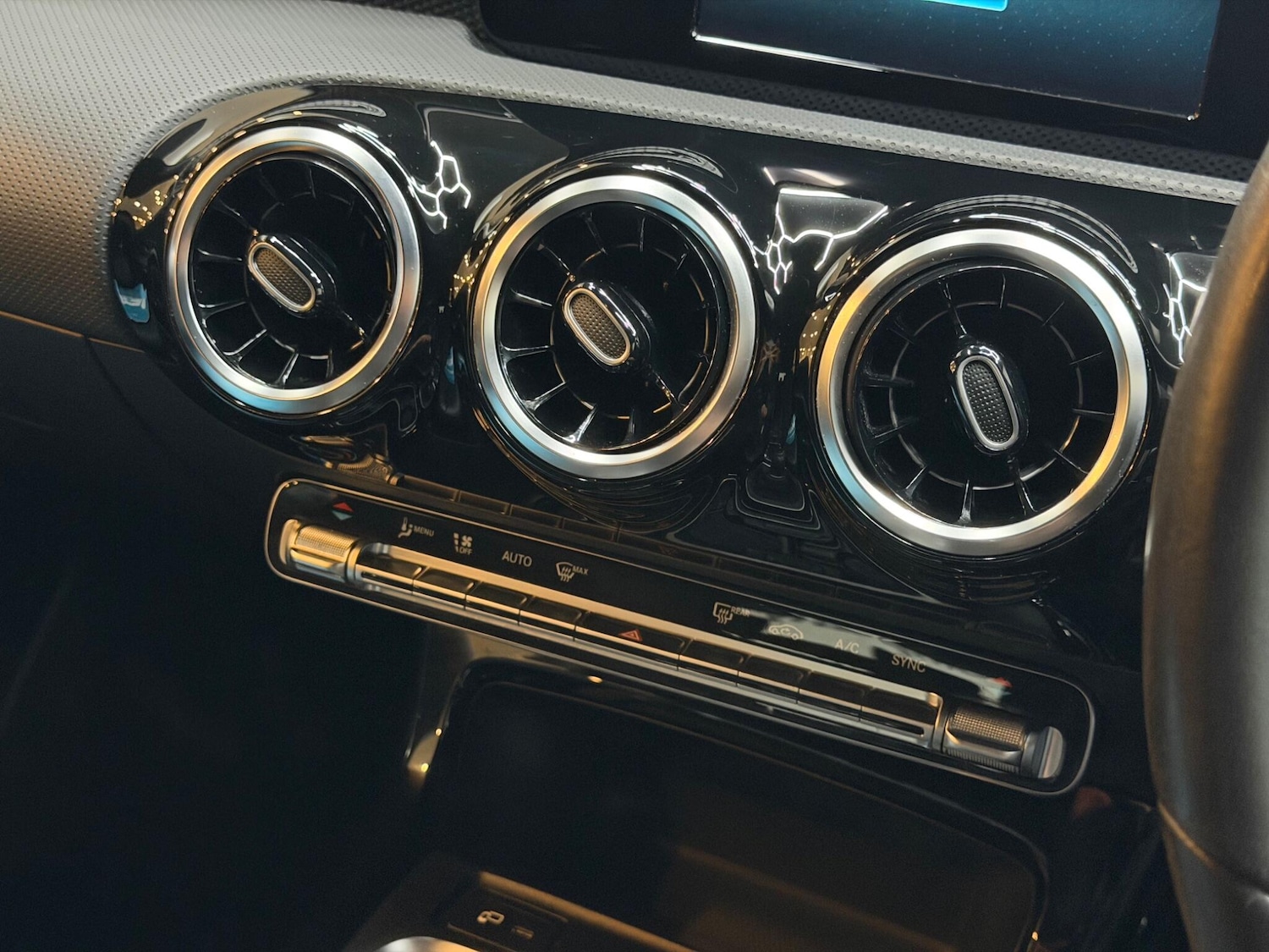 Used Mercedes-Benz A-Class 2022 for sale - 77704635: Photo 24