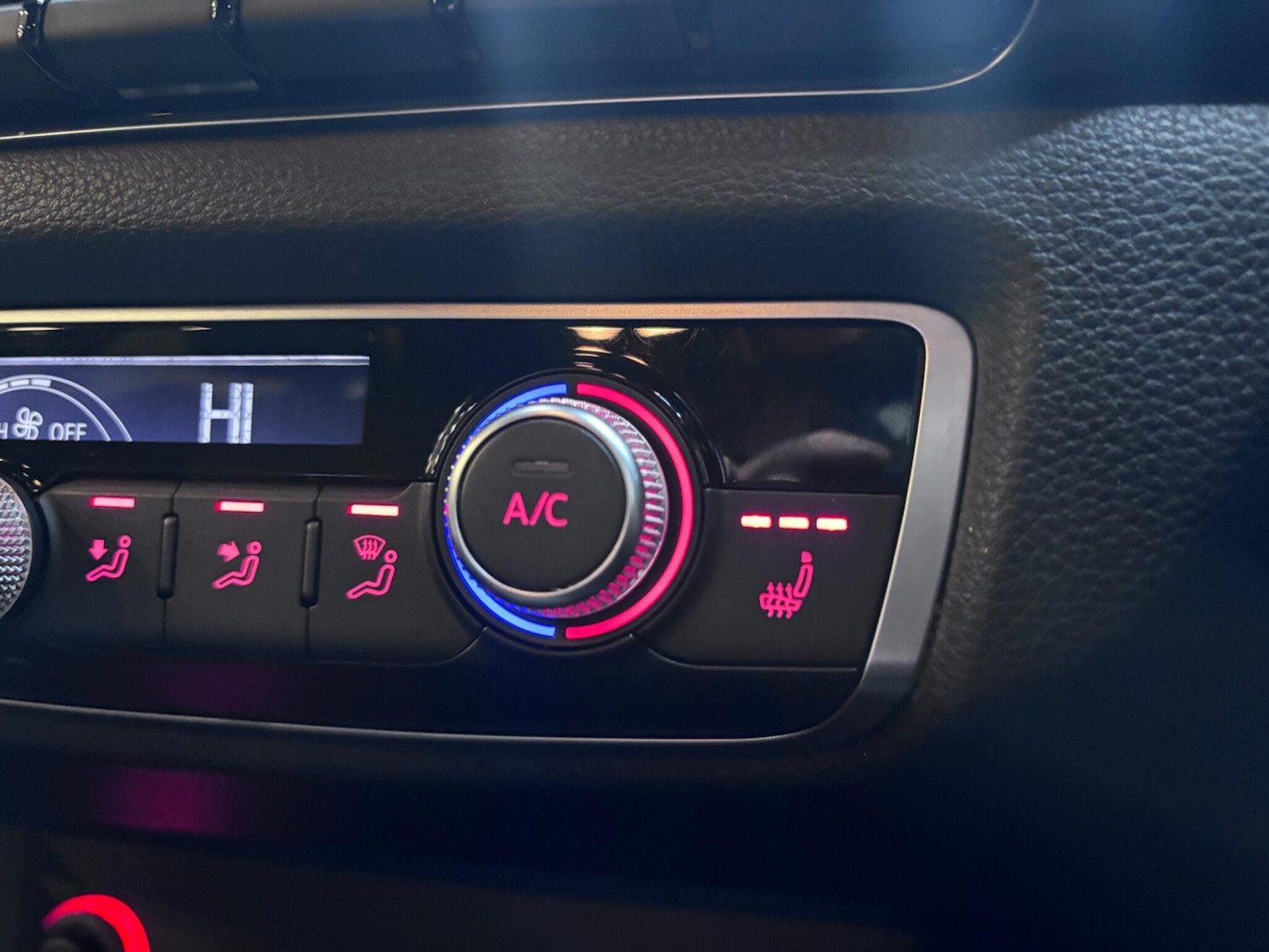 Used Audi RS3 2016 for sale - 77291974: Photo 30