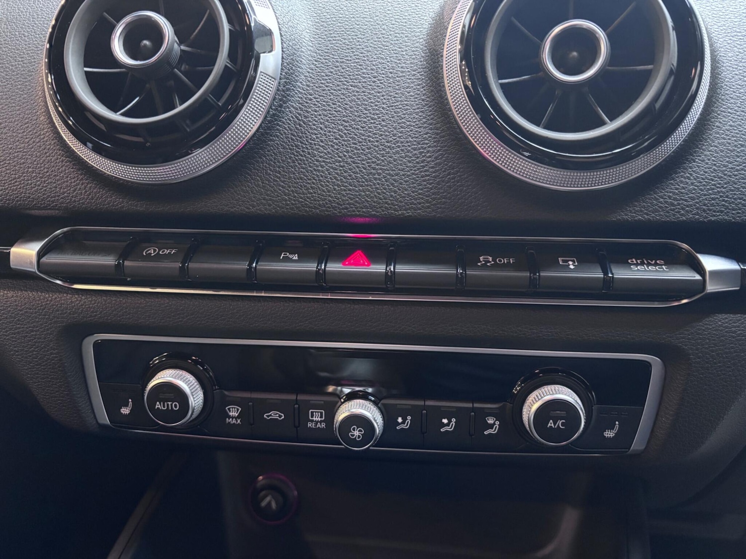 Used Audi RS3 2016 for sale - 77291974: Photo 62