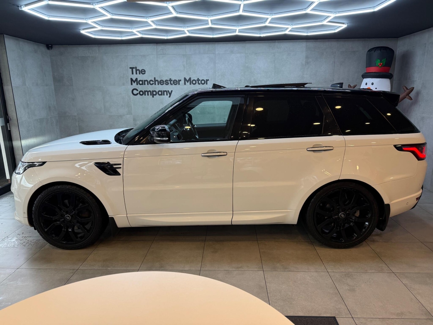 Used Land Rover Range Rover Sport 2020 for sale - 76849604: Photo 2