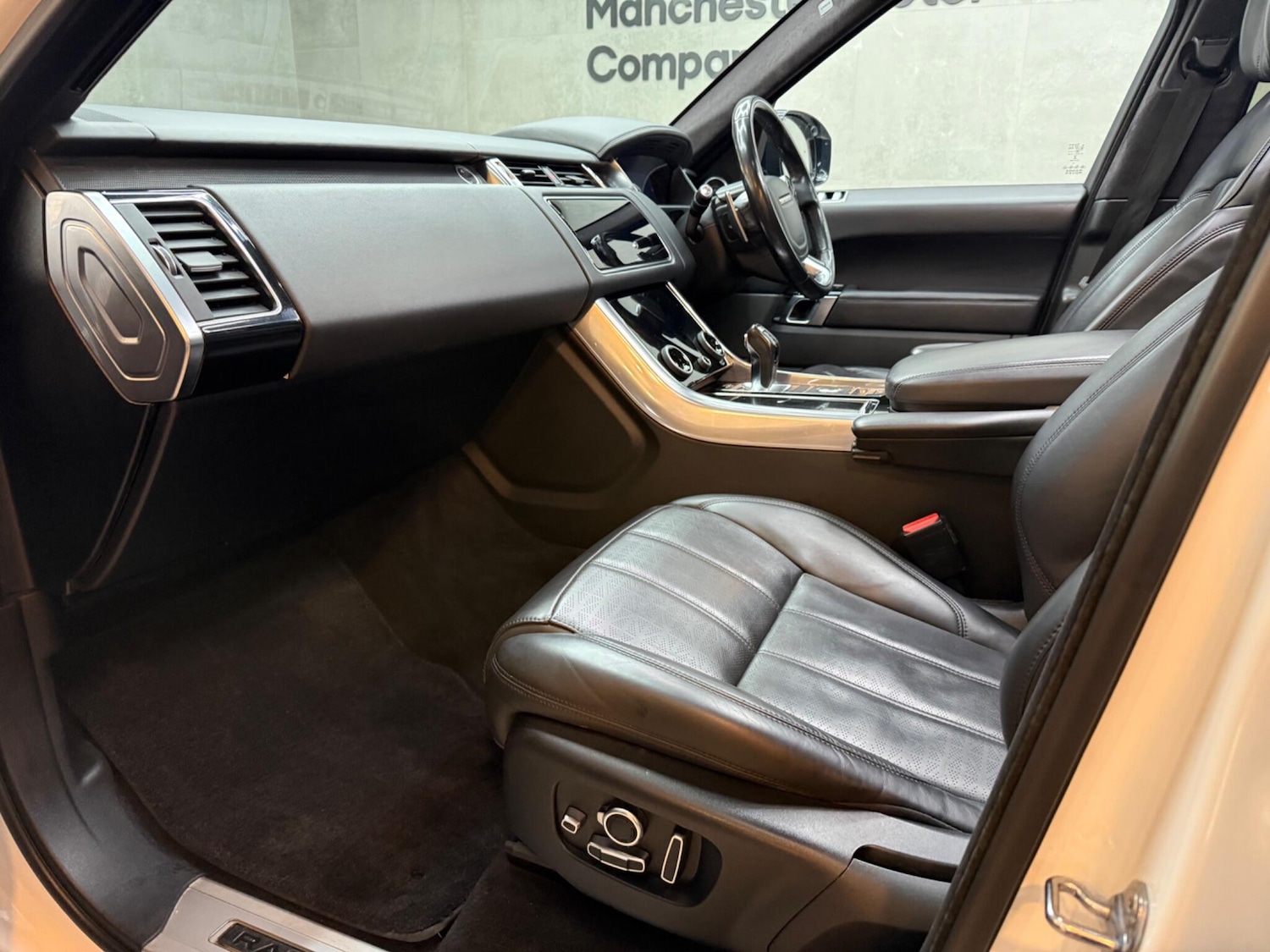 Used Land Rover Range Rover Sport 2020 for sale - 76849604: Photo 41