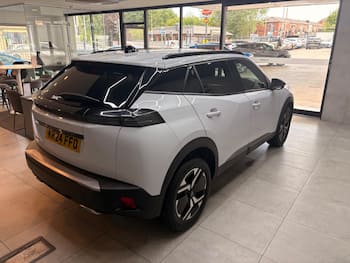 Used Peugeot 2008 2024 for sale - 79669026: Photo