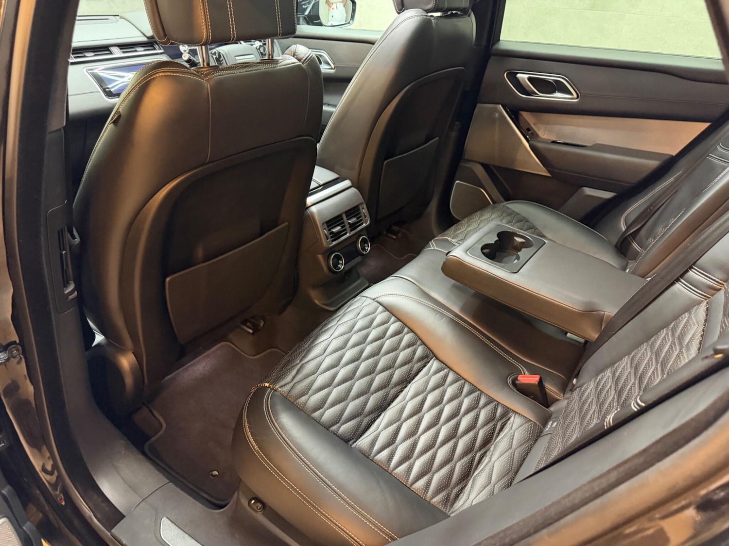 Used Land Rover Range Rover Velar 2019 for sale - 76975558: Photo 19