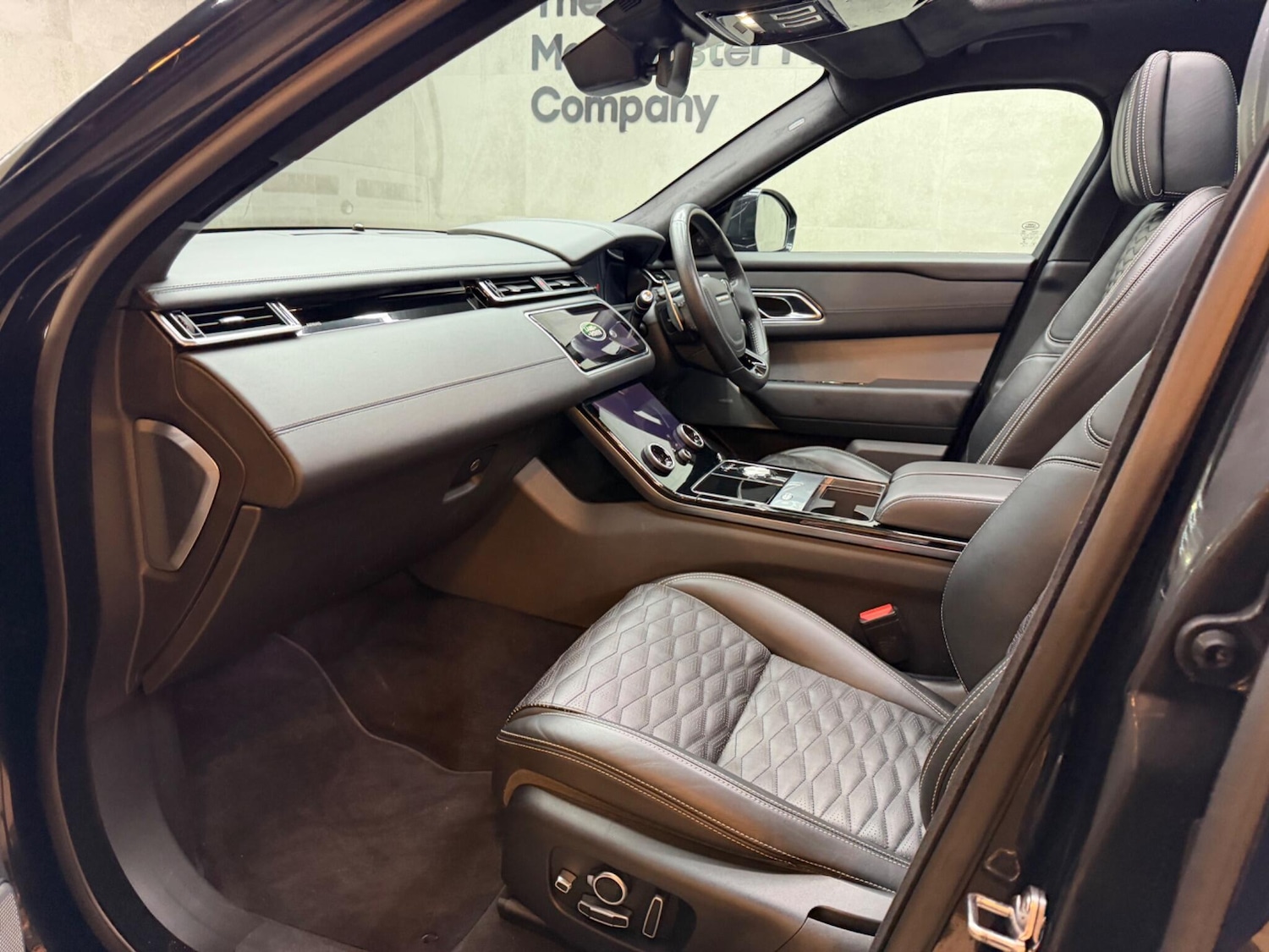 Used Land Rover Range Rover Velar 2019 for sale - 76975558: Photo 49