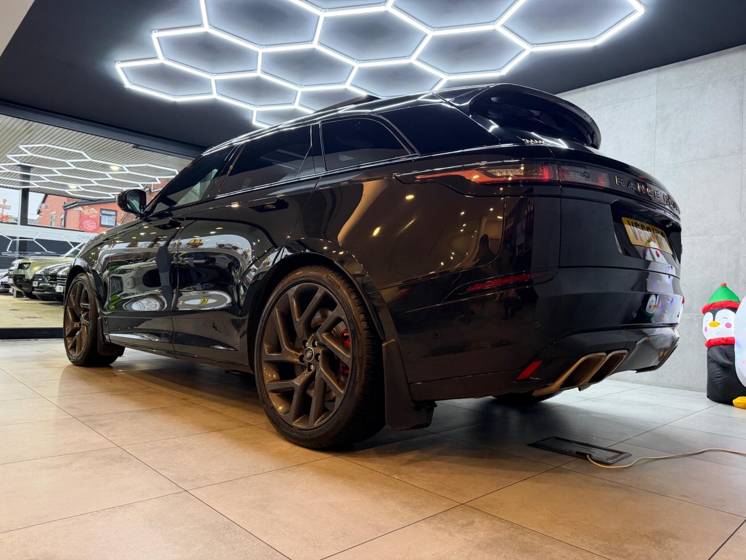 Used Land Rover Range Rover Velar 2019 for sale - 76975558: Photo 5