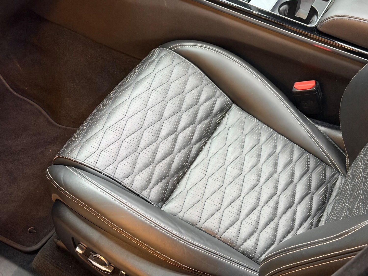 Used Land Rover Range Rover Velar 2019 for sale - 76975558: Photo 58