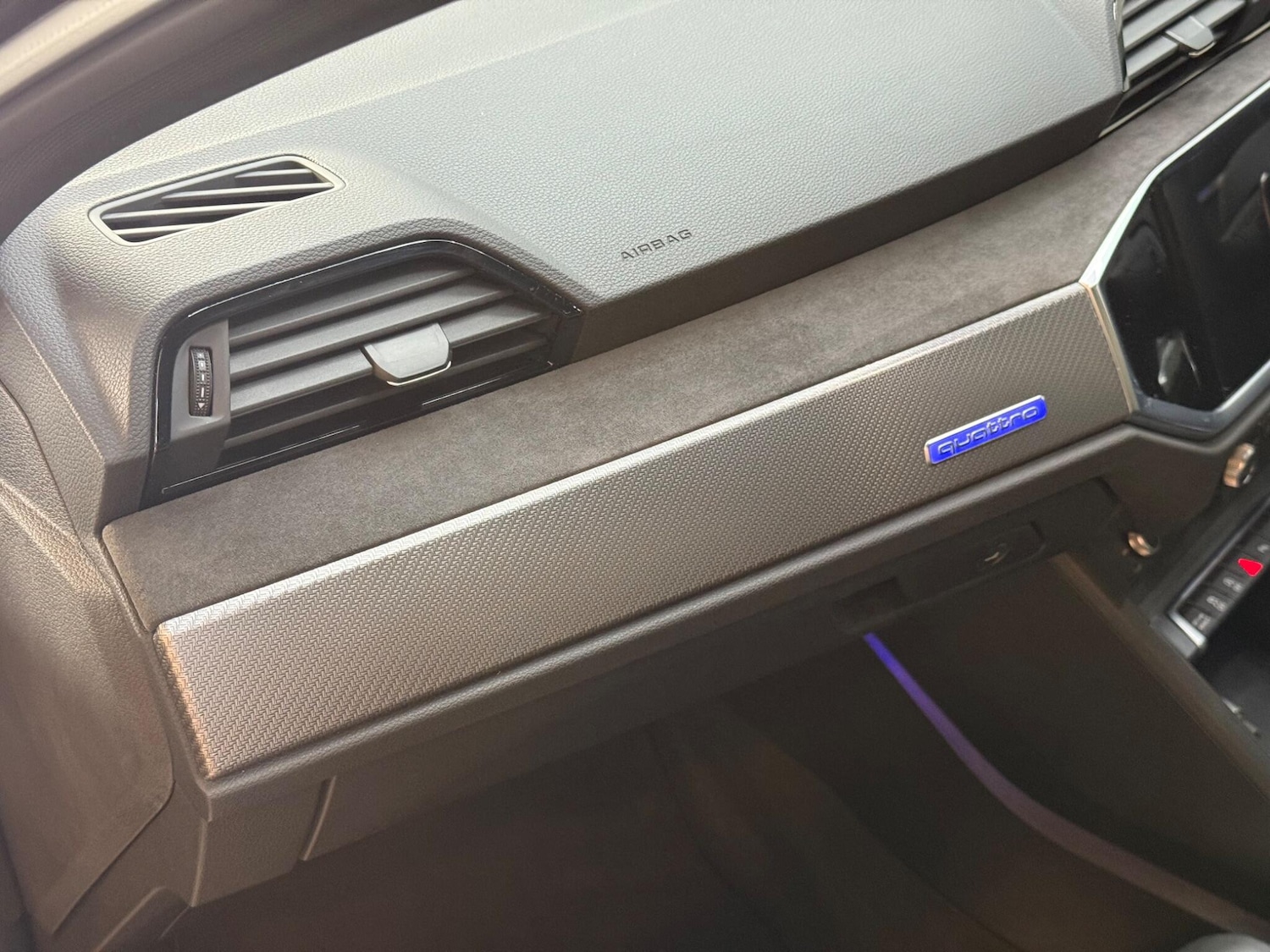 Used Audi RS Q3 2020 for sale - 76499612: Photo 68