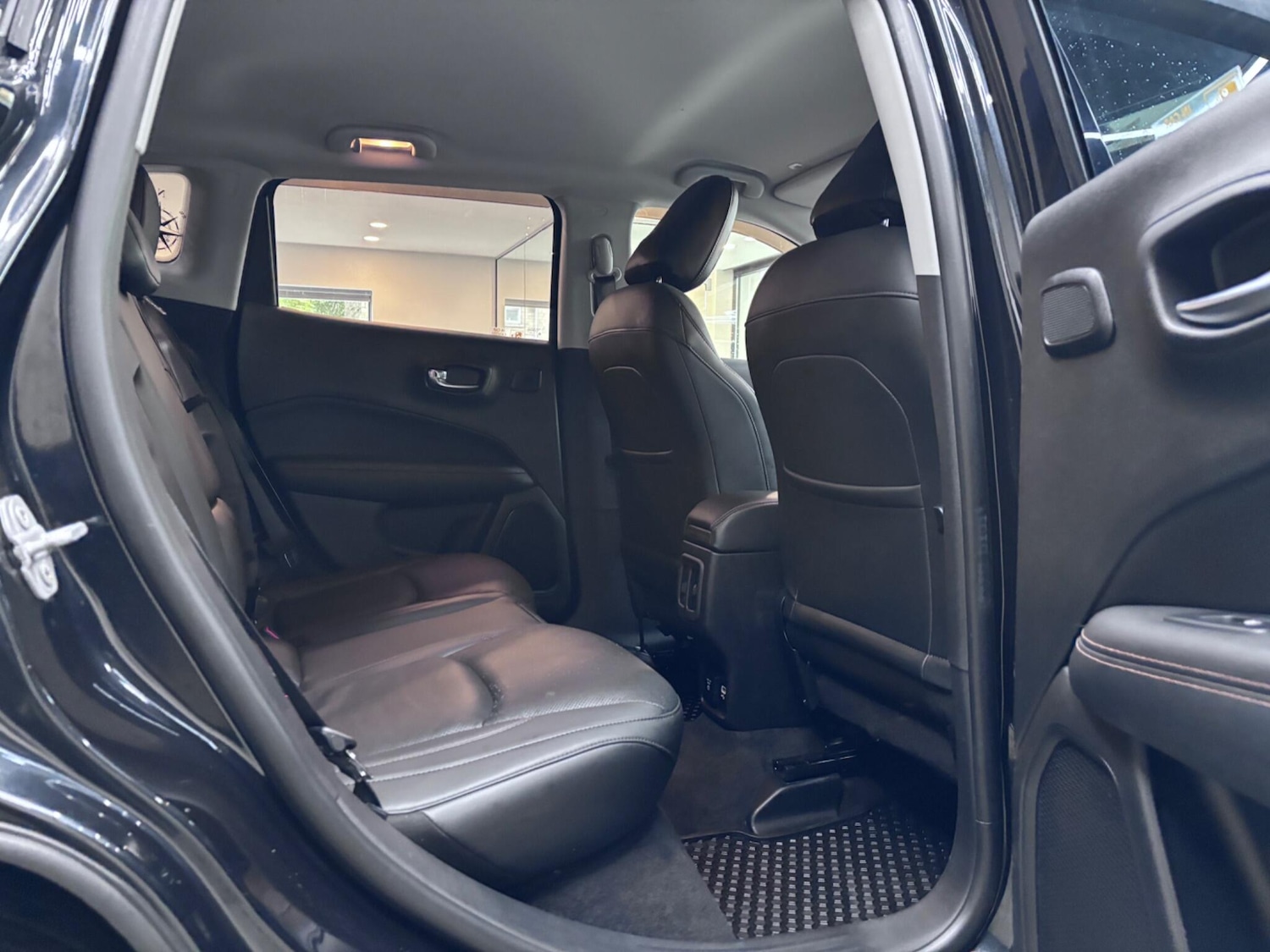 Used Jeep Compass 2018 for sale - 76226308: Photo 35