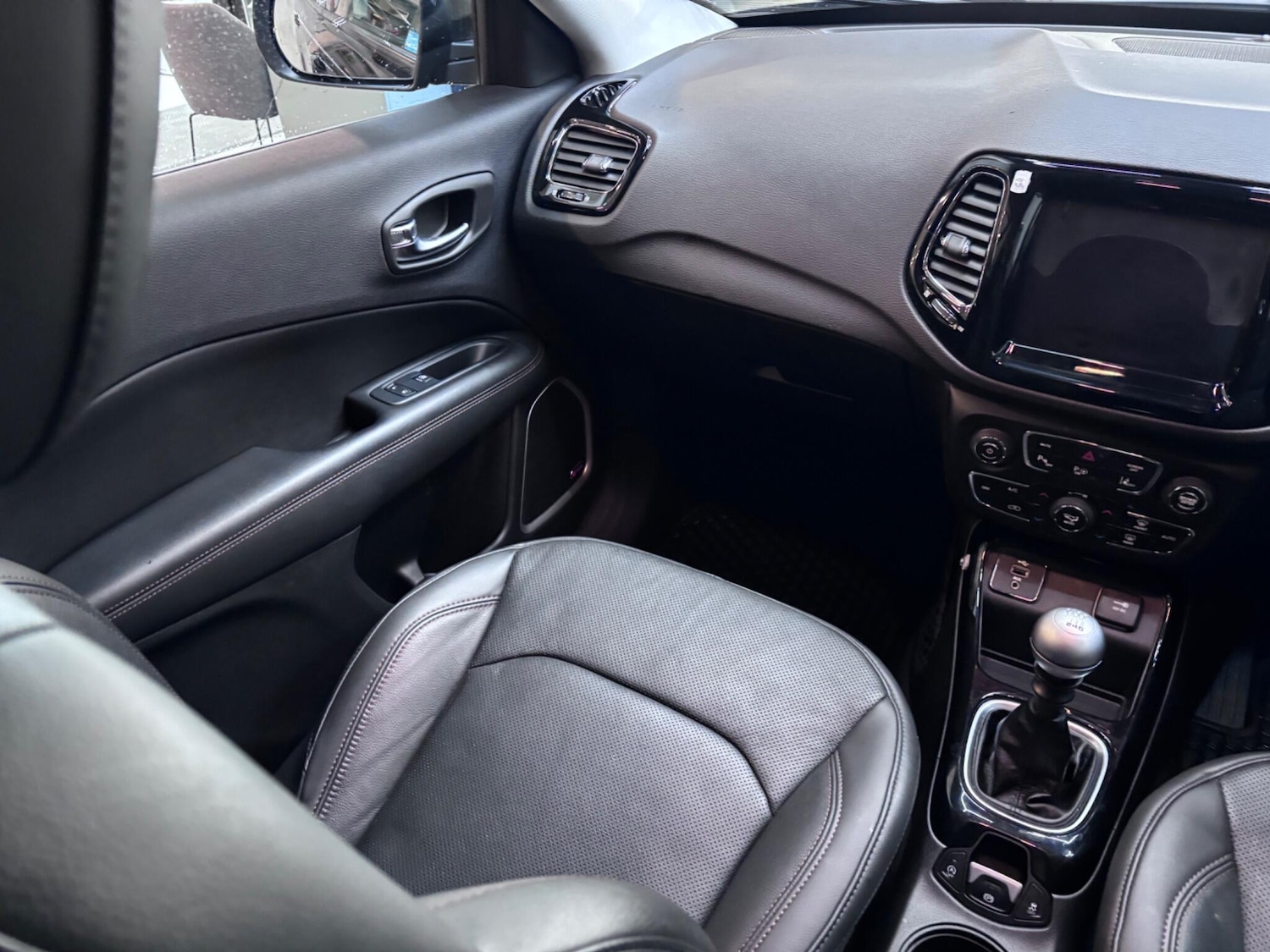 Used Jeep Compass 2018 for sale - 76226308: Photo 37