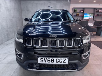 Used Jeep Compass 2018 for sale - 76226308: Photo