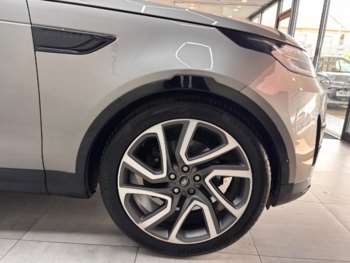 Used Land Rover Discovery 2017 for sale - 74768579: Photo