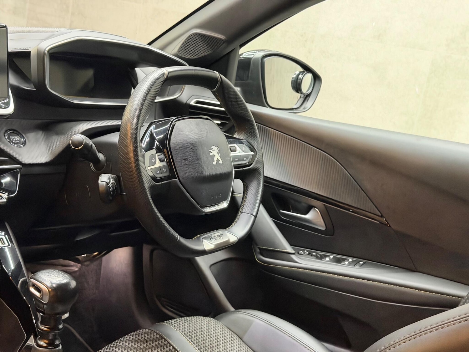 Used Peugeot 208 for sale - 77484538: Photo 14