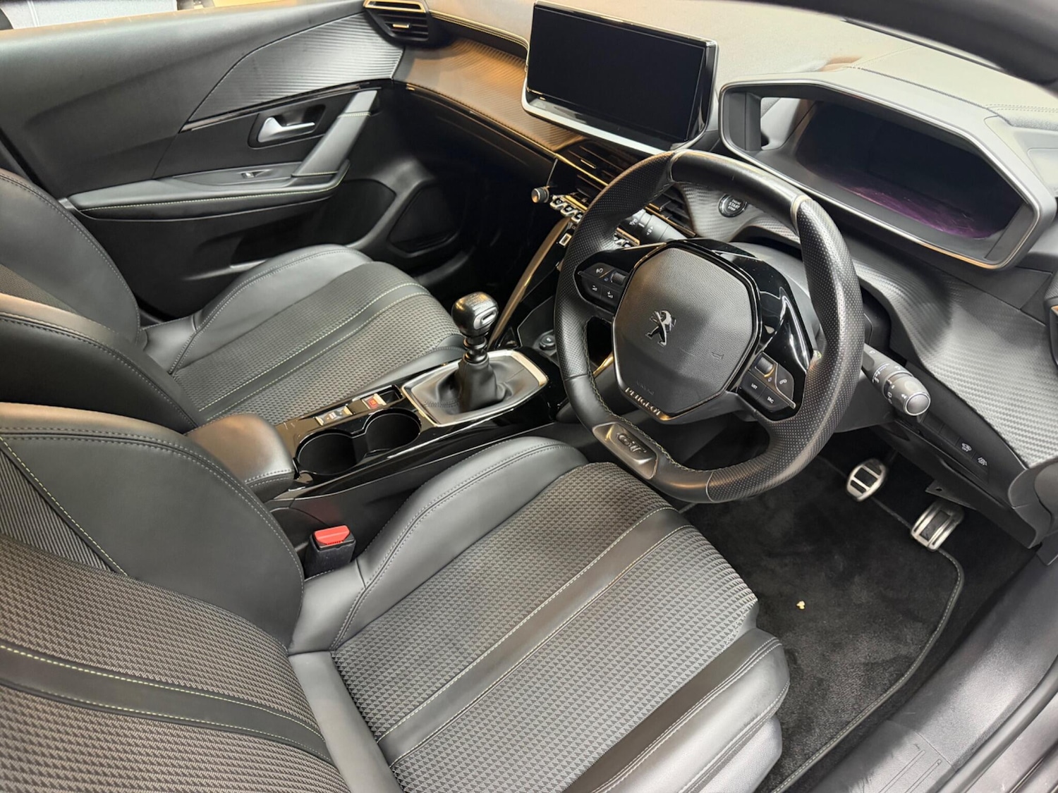 Used Peugeot 208 for sale - 77484538: Photo 18