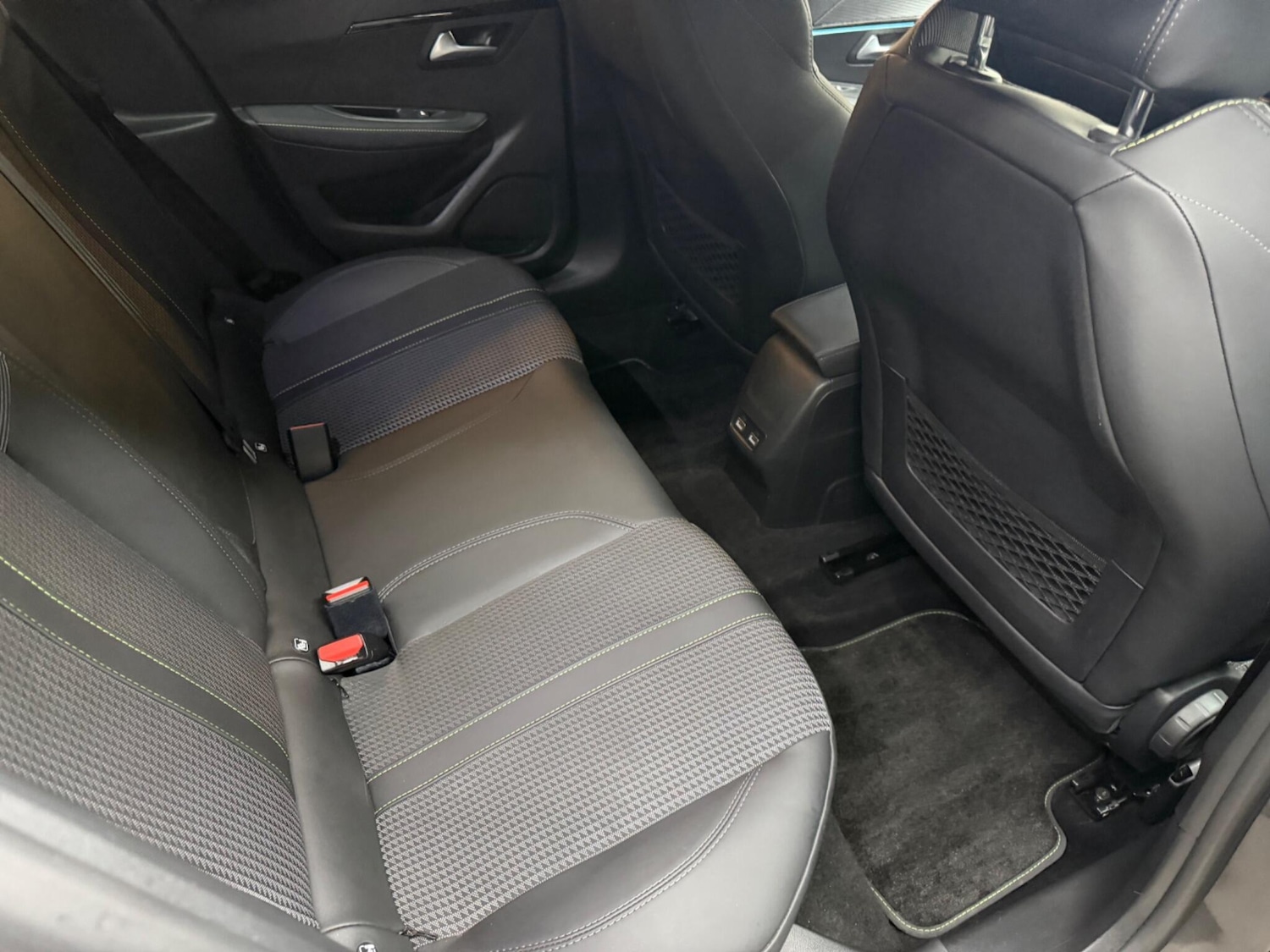 Used Peugeot 208 for sale - 77484538: Photo 20