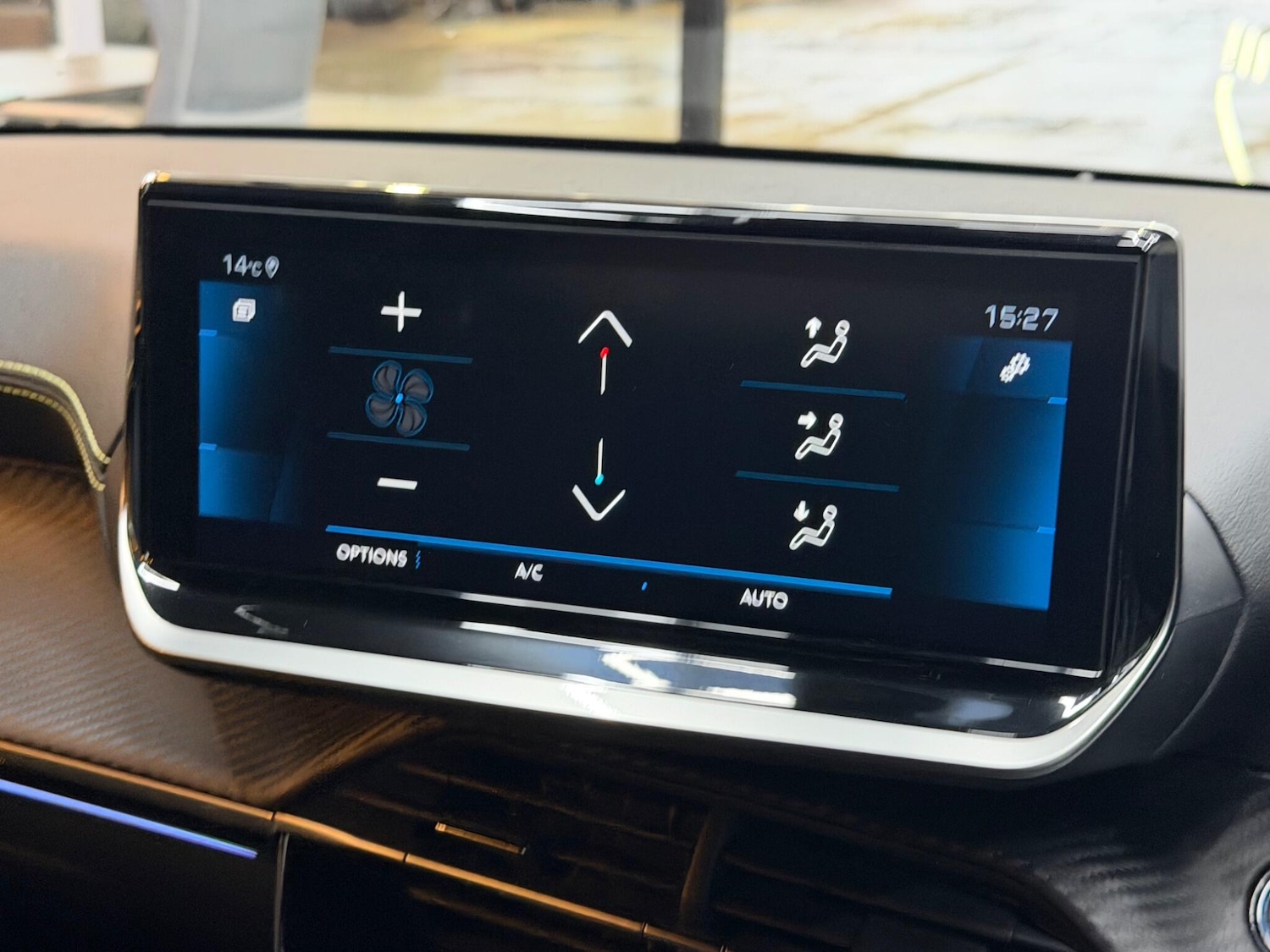 Used Peugeot 208 for sale - 77484538: Photo 34