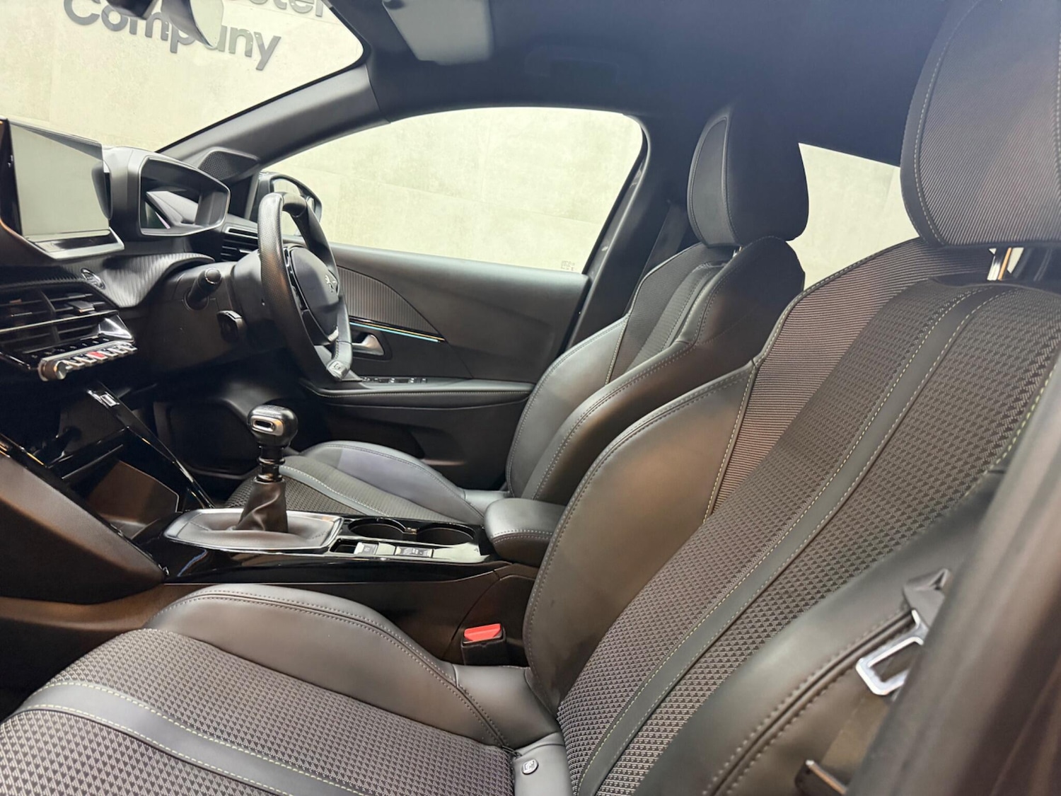 Used Peugeot 208 for sale - 77484538: Photo 40