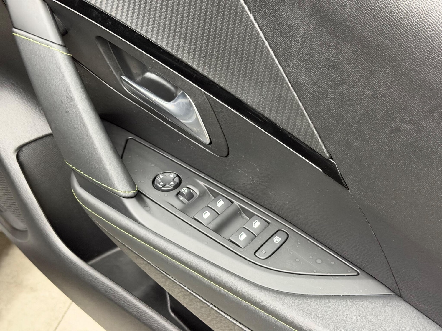 Used Peugeot 208 for sale - 77484538: Photo 49