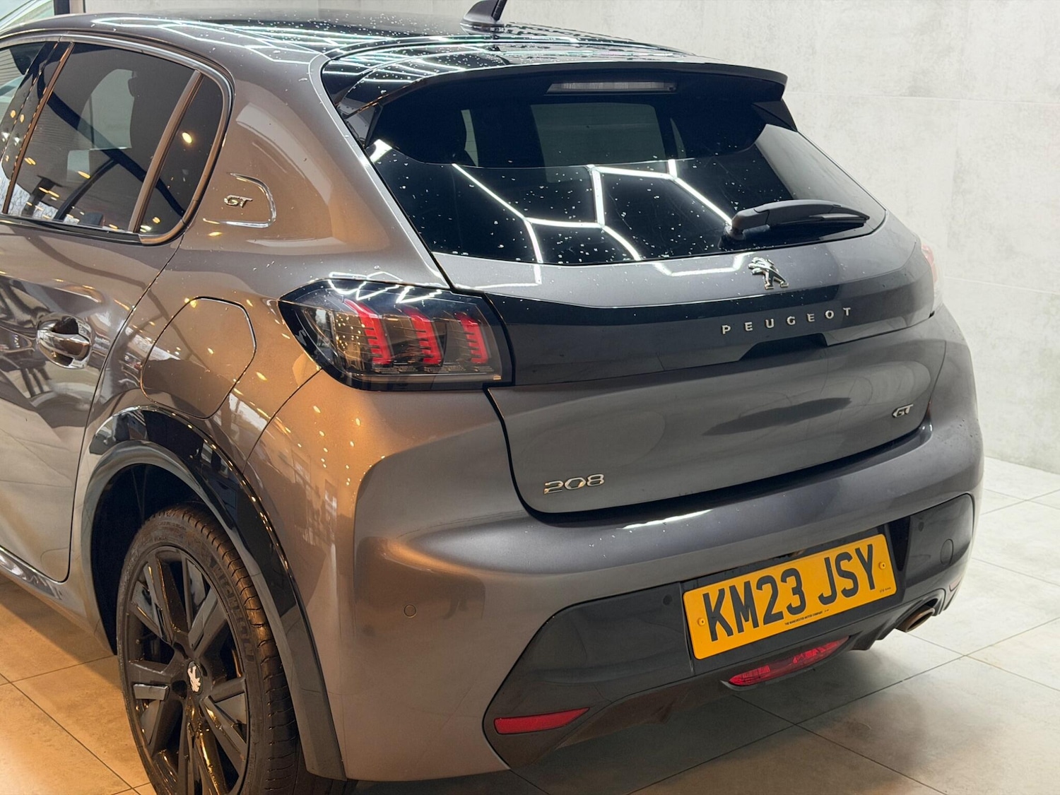 Used Peugeot 208 for sale - 77484538: Photo 5